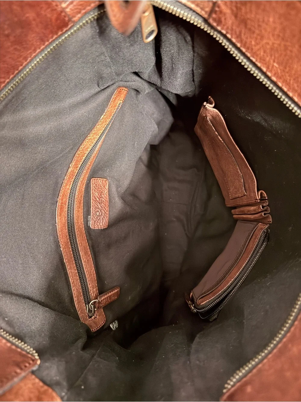 Cole Haan Vintage 15” Large Leather Messenger, Carry-on, Laptop, Shoulder Bag